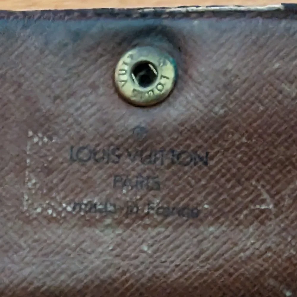 Louis Vuitton Monogram Key Holder/Wallet #1576💥PRICE DROP💥